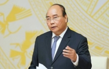 prime minister nguyen xuan phuc request to close unnecessary services