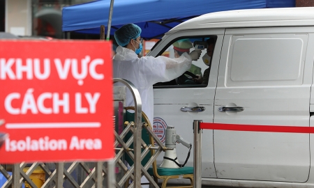 Covid-19 suspects quarantined in Vietnamese hospitals drop by nearly 1,000