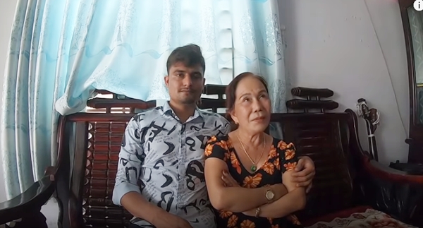 vietnamese and pakistani couple whose age difference is 41 years old