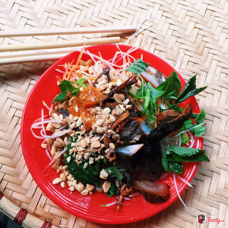List of Hanoi street food: Salty or sweet?