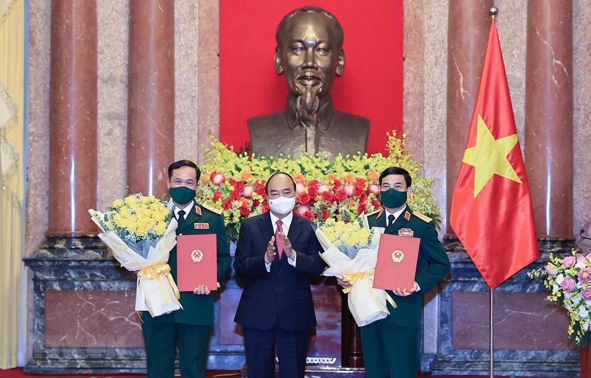 biography of vietnam minister of national defense phan van giang positions working history