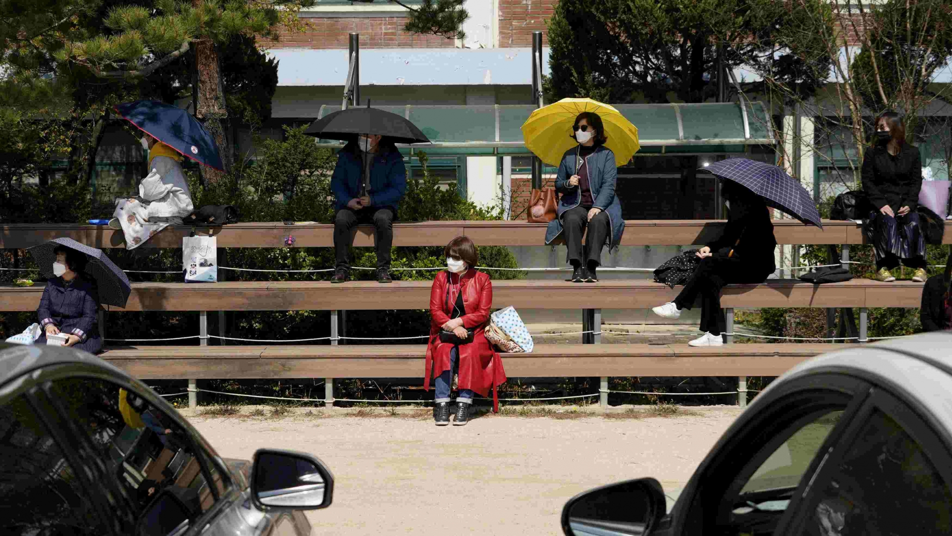 robot baristas reinforce social distancing at south korean cafe