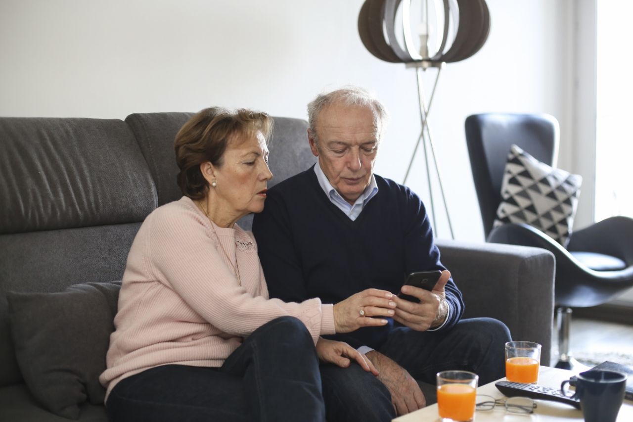 chat apps can ease social isolation for elderly people during coronavirus pandemic