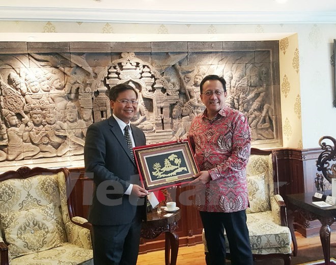 relationship with vietnam is a priority in indonesias regional policy