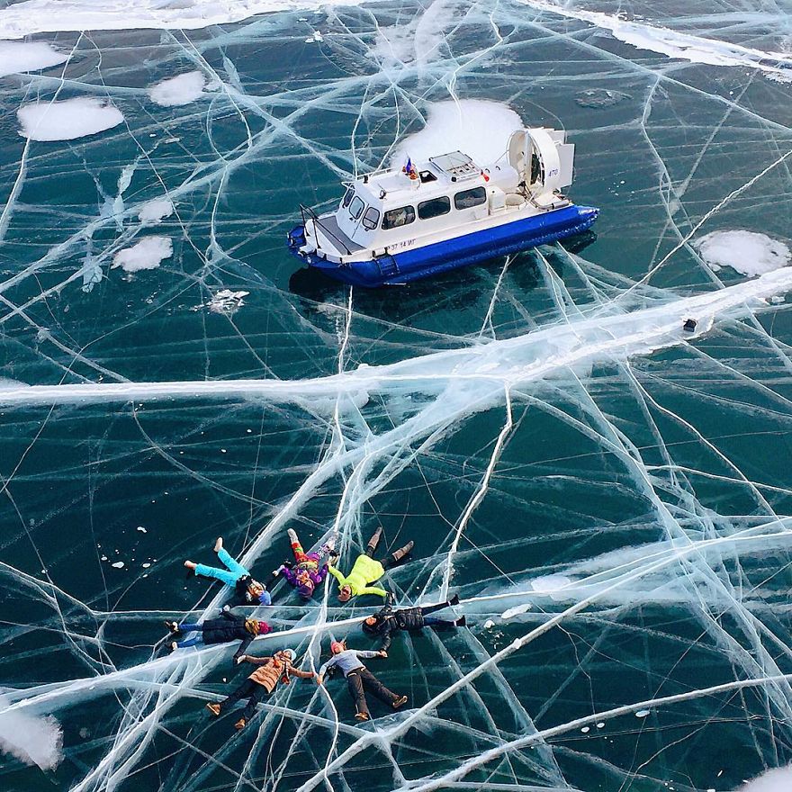 Marvelous photos of frozen lake Baikal