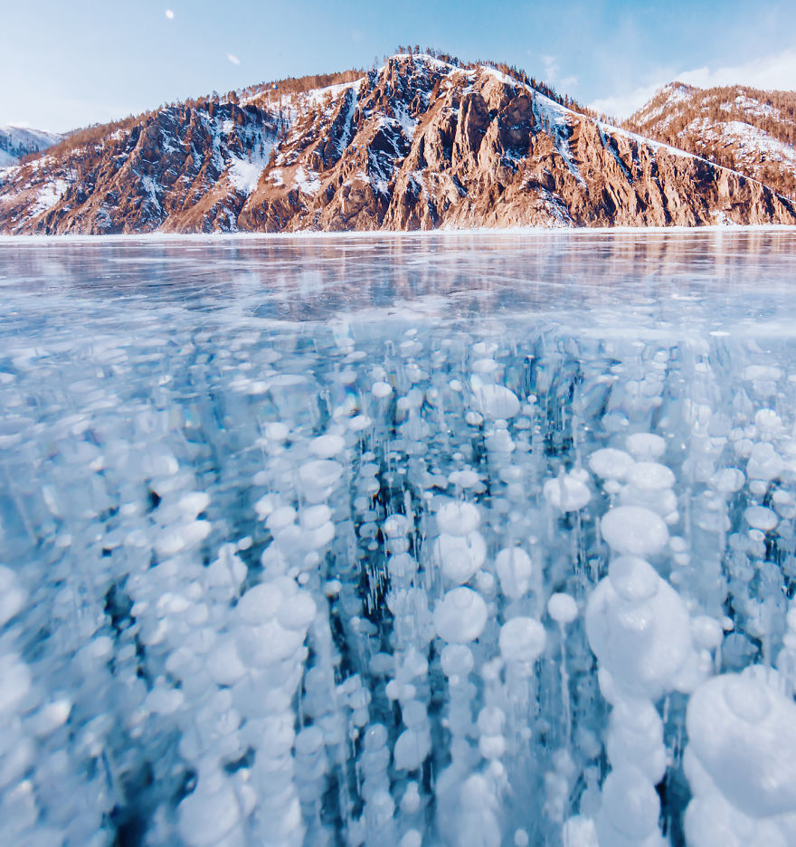 Marvelous photos of frozen lake Baikal