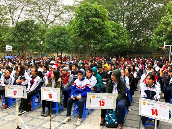 Over 1,200 secondary school students in Hanoi compete in English competition