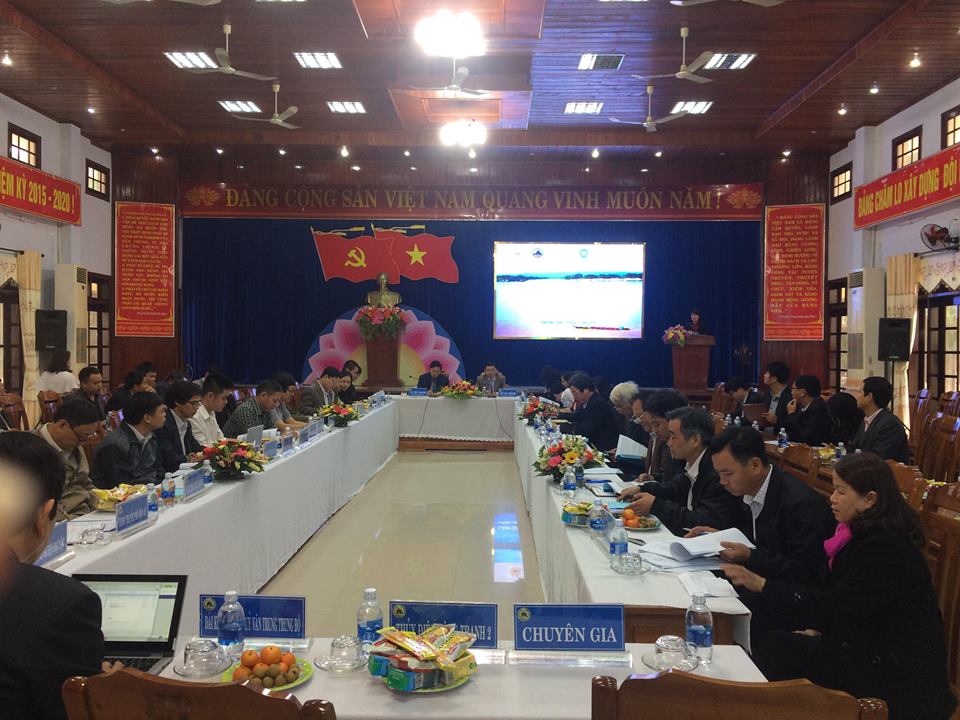 residents in quang nam da nang engaged in workshop on early warning of disasters