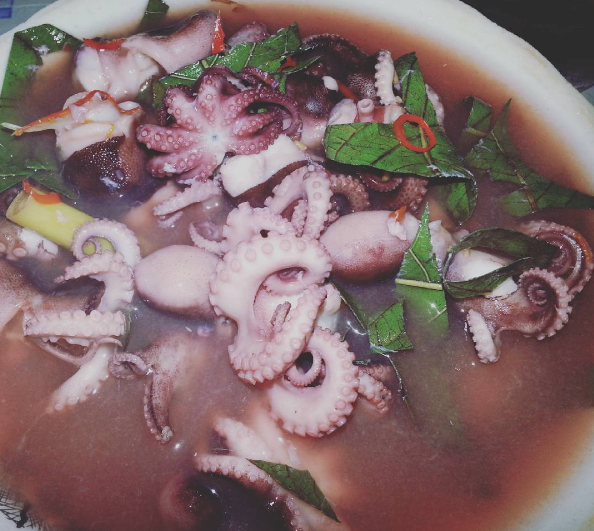 Mini octopus: A special local food of Ha Long Bay