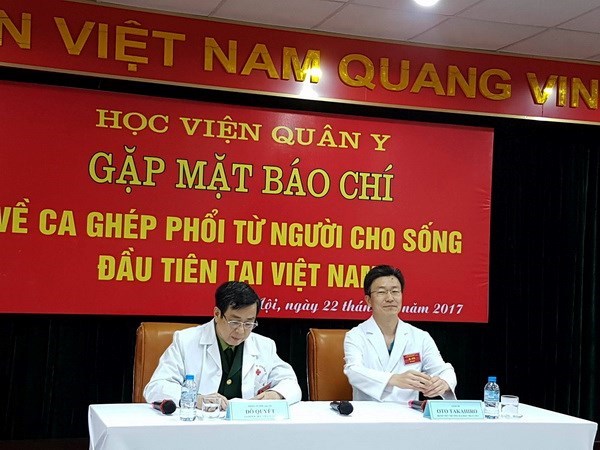 Vietnam successfully conducts lung transplant from living donor for first time