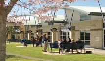 doors open for international students to return to universities in australia and new zealand