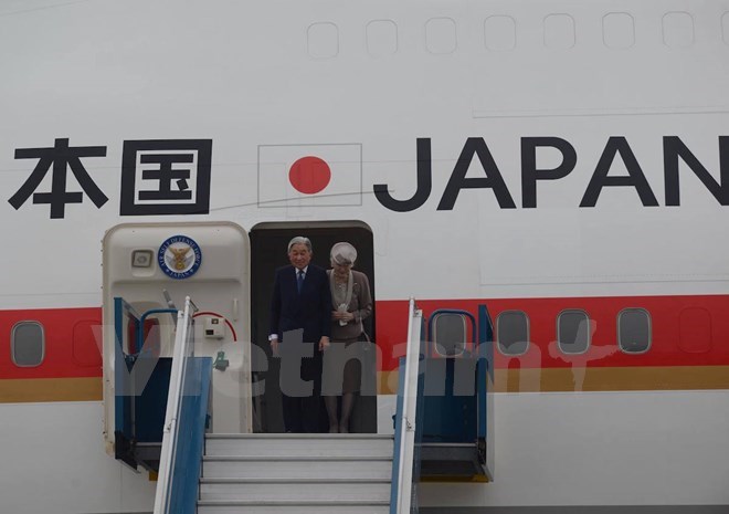 Japanese Emperor begins first-ever visit to Vietnam