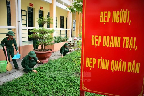 hinh anh: nhung ngay dau trong quan ngu cua cac nu chien si hinh 13