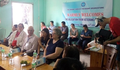 the delegation of the us veterans for peace visited da nang