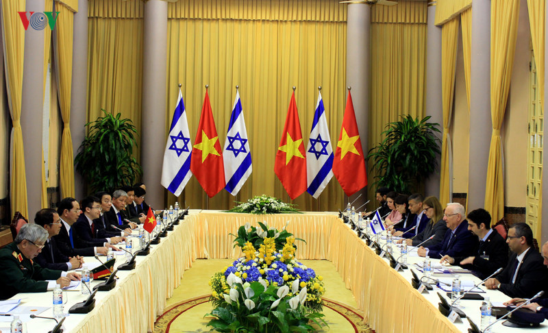 Vietnamese, Israeli Presidents hold talks