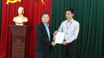 vietnam airline taxi driver reunites usd 22000 to passenger