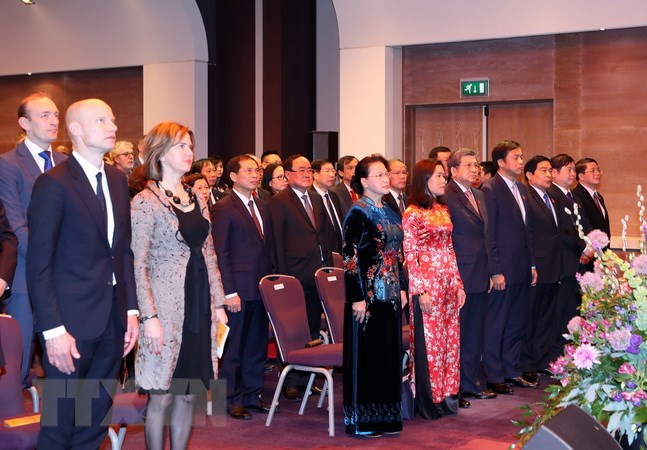 Vietnam, Netherlands mark 45 years of diplomatic relations