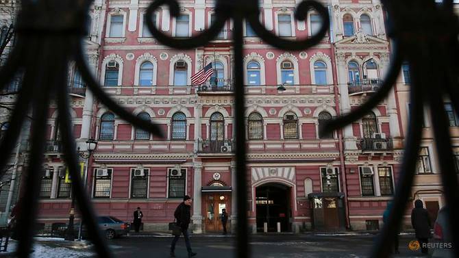 russia retaliates with mass expulsion of diplomats consulate closure