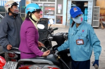 petrol prices in vietnam plunge to 11 year low
