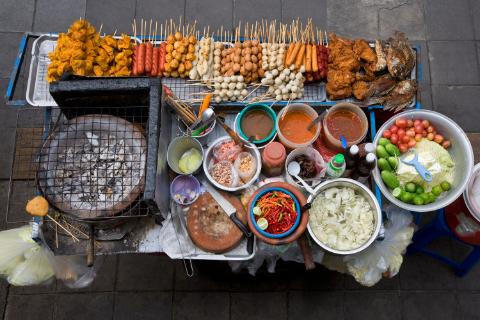 Hanoi among 10 greatest cities for street food: Telegraph