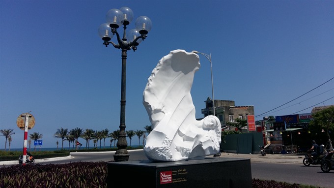 two stone sculptures donated to da nang