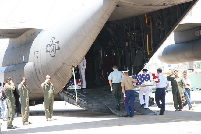 Vietnam hands over remains of American MIA