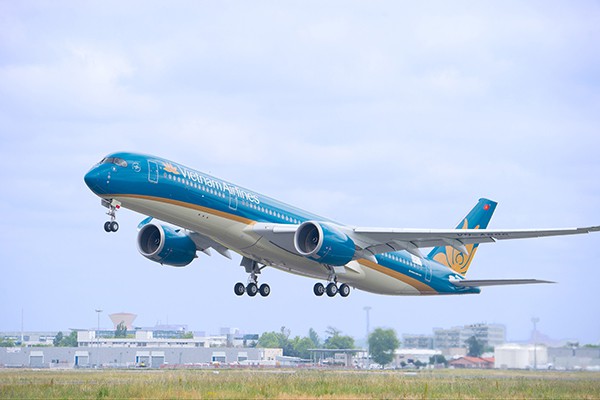 vietnam airlines to reopen duty free services