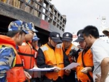 vietnam coast guard contributes to ensuring security in tonkin gulf