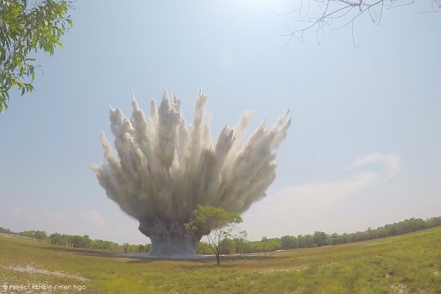 750-pound bomb safely detonated in Quang Tri province
