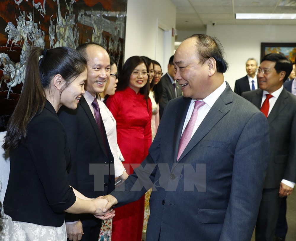PM meets Vietnamese delegation to UN, Vietnamese businesses in US
