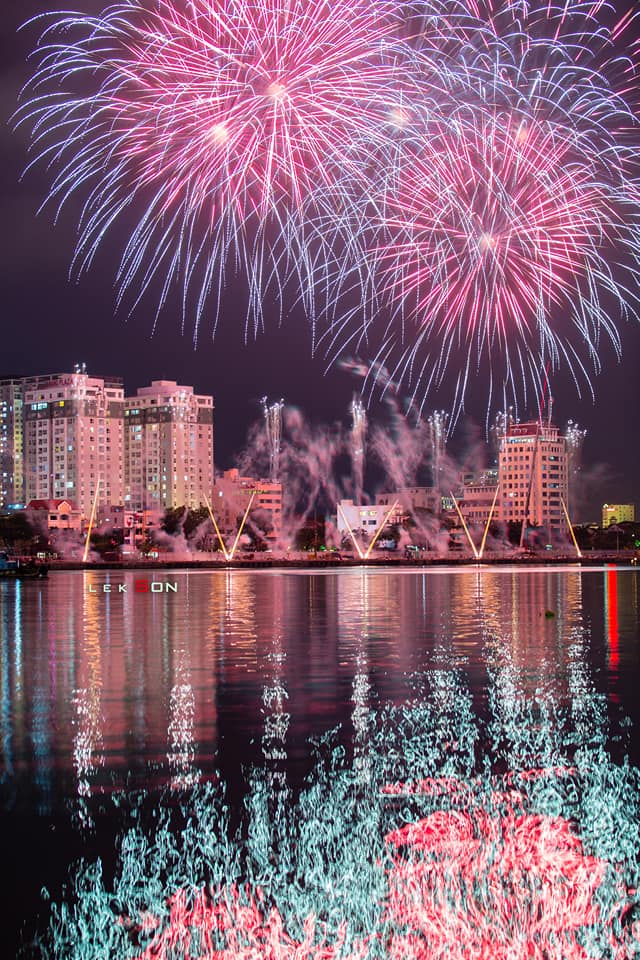 vietnam poland spark da nang fireworks festivals opening day