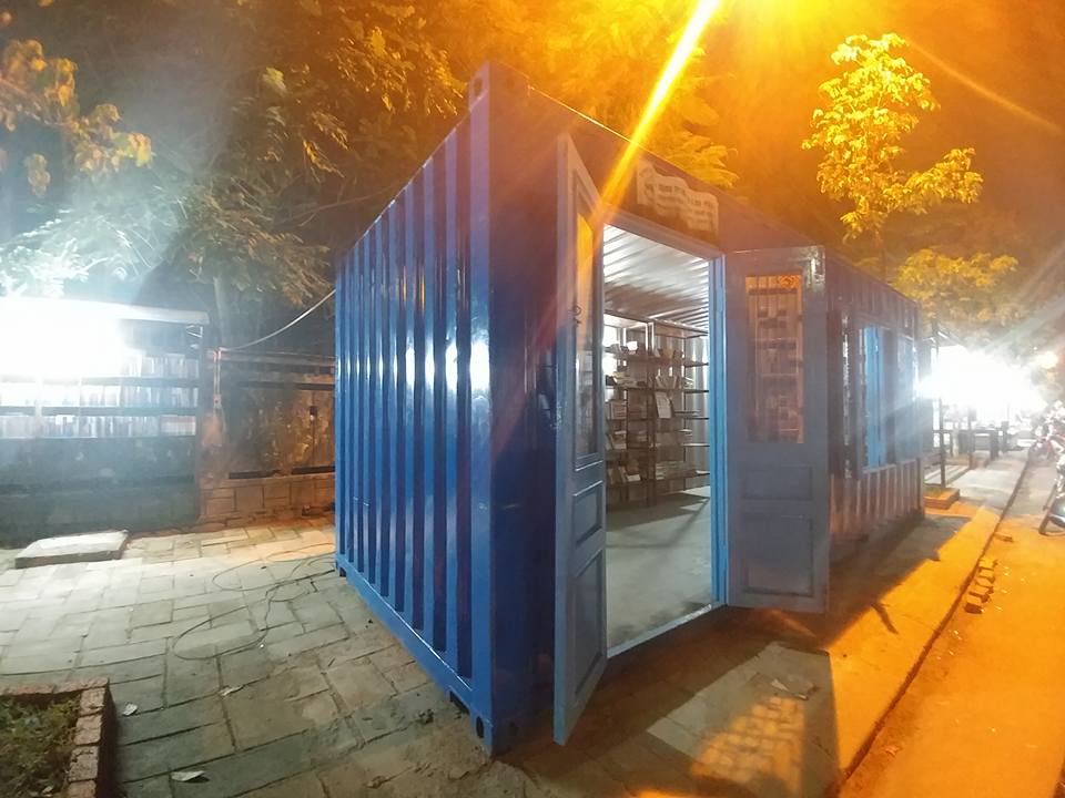 hue city opens book street for the first time