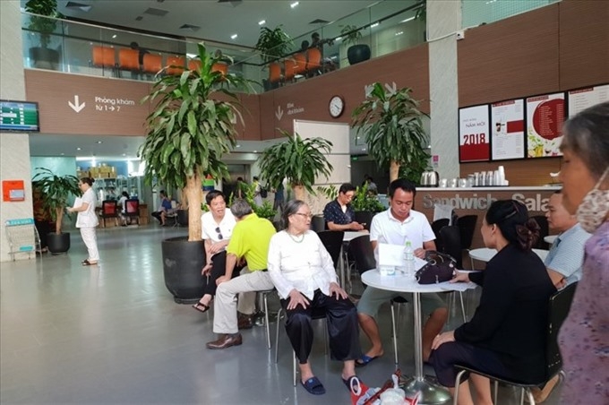 Vietnam faces serious shortage of qualified nursing care workers for elderly