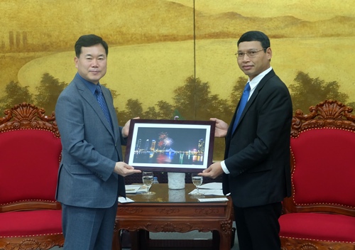 da nang daegu korea continues to beef up cooperation