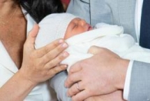prince harry and meghan show baby son archie to the world