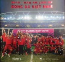 photo book captures vietnamese footballs success in 2018