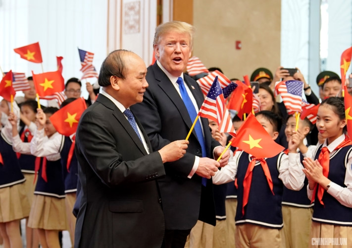 PM Phuc greets US President Donald Trump