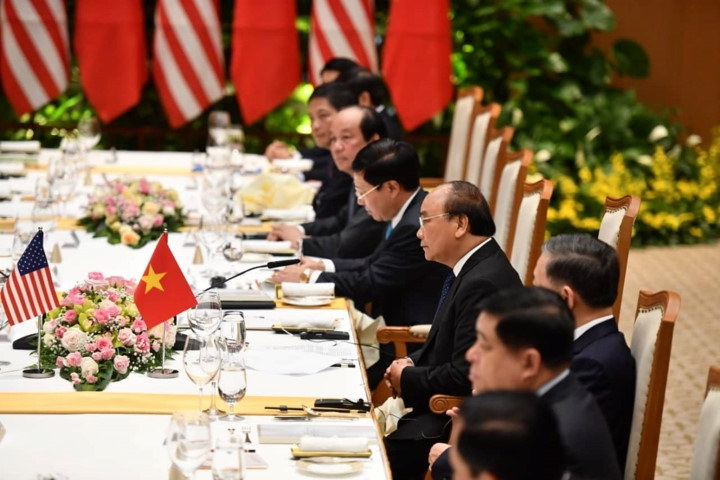 PM Phuc greets US President Donald Trump