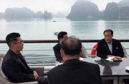 north korean delegation visits ha long bay