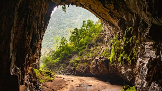 Son Doong - World’s largest cave in Vietnam discovered to be even bigger