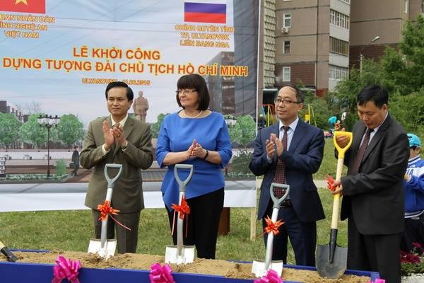 russia construction of statue of president ho chi minh kicked off
