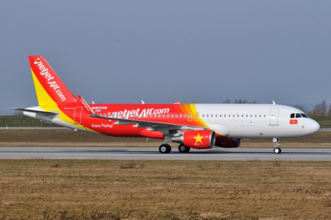 more flights to be added between hanoi and da nang