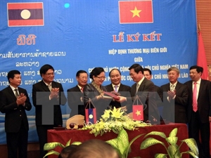 Vietnam, Laos ink border trade agreement | Vietnam Times