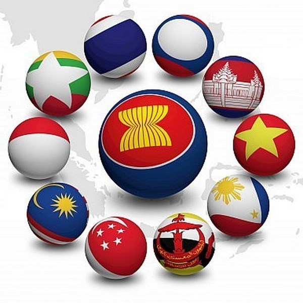 ASEAN connectivity plan reviewed in Indonesia