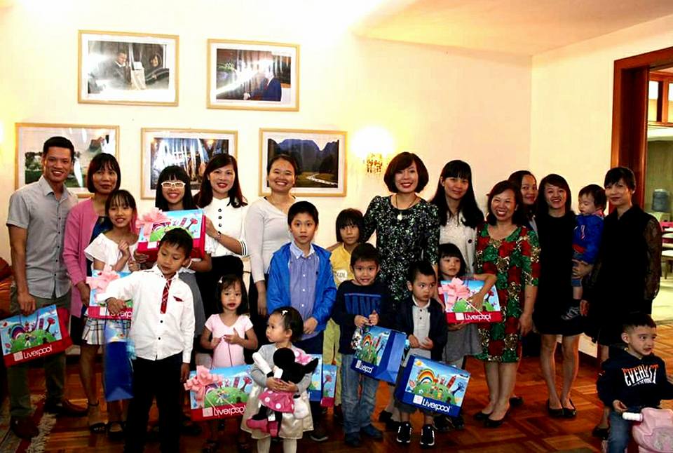 International Children's Day for Vietnamese children celebrated in Mexico, Indonesia