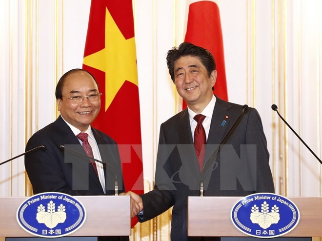 Vietnamese, Japanese PMs agree on orientations for future ties