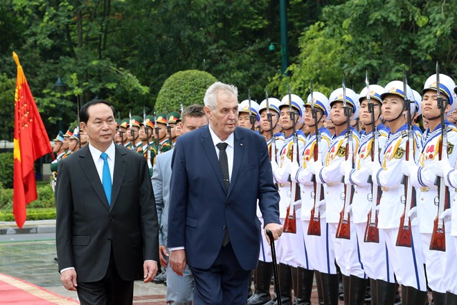 Vietnam, Czech Republic agree to foster ties across fields