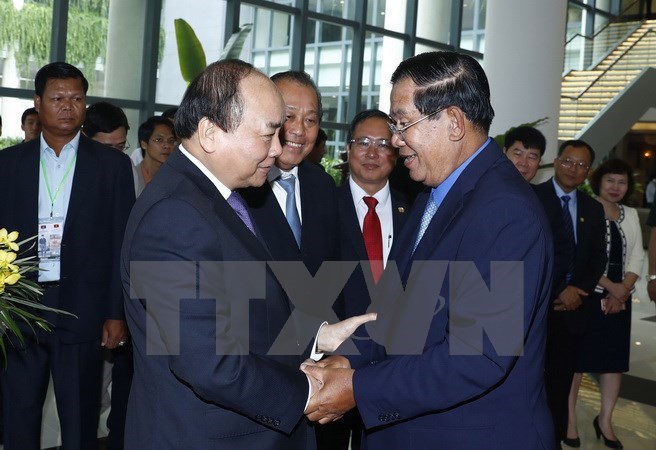 Vietnamese, Cambodian PMs discuss cooperation measures | Vietnam Times