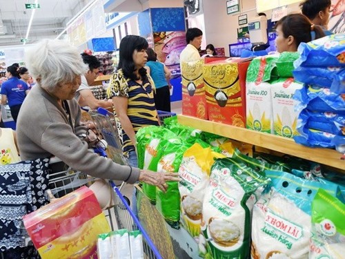 ho chi minh citys retail market thrives