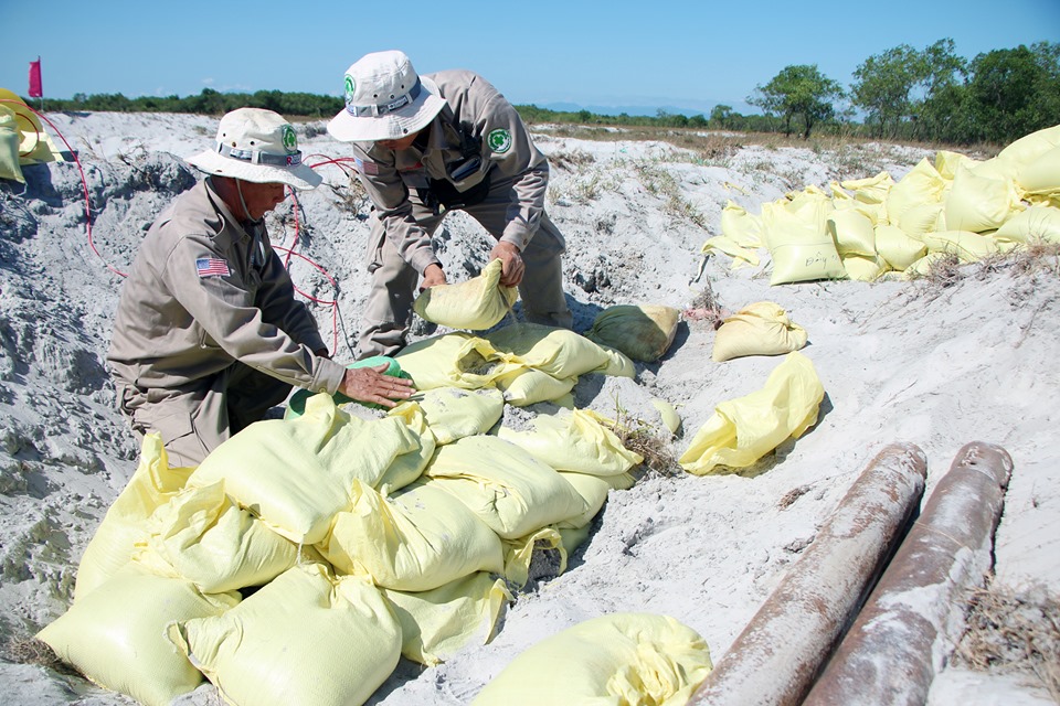 Unexploded rockets safely destroyed in Quang Tri